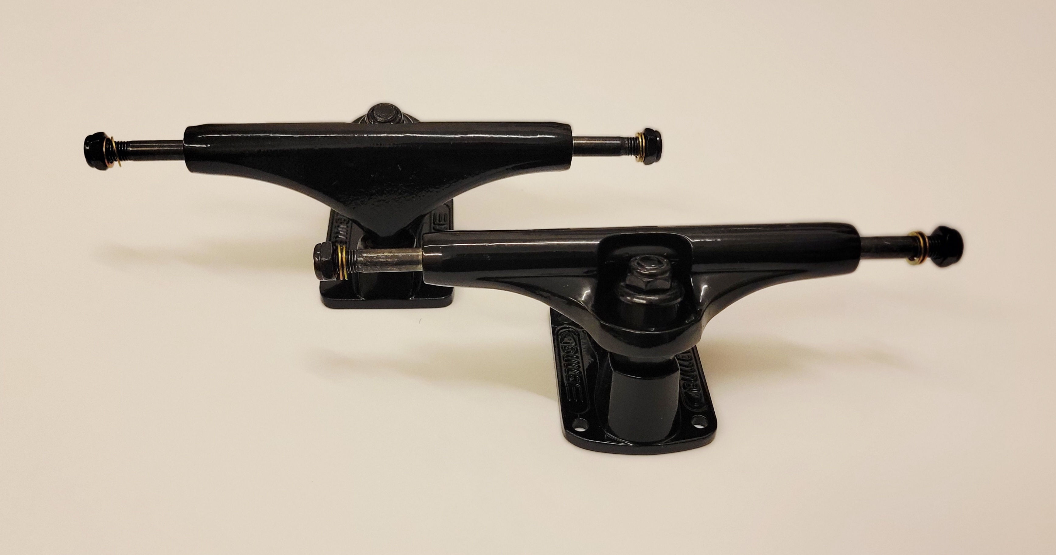 BULLET 145 mm 8.25 Axle Black on Black 