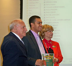 480212_390135394424741_295380985_n (1).jpg