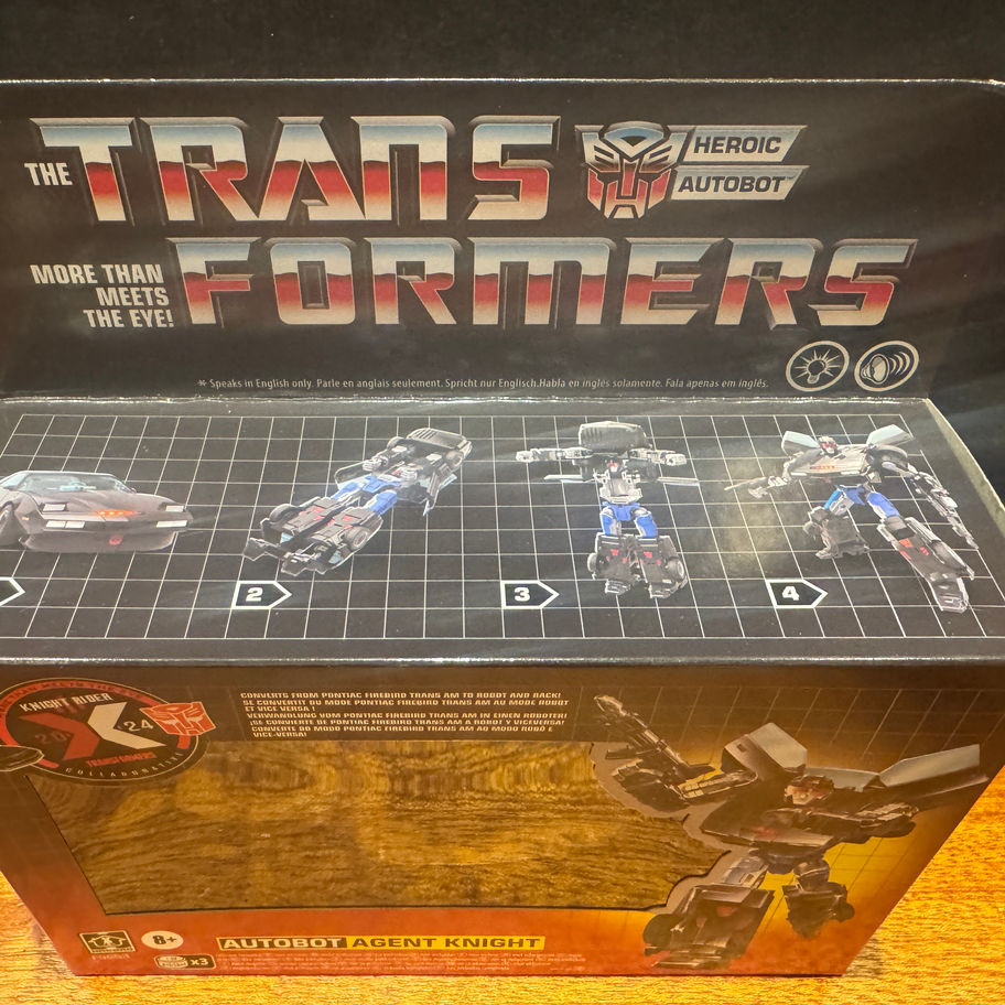 TRANSFORMERS KNIGHT RIDER Collaborative Autobot Agent Knight