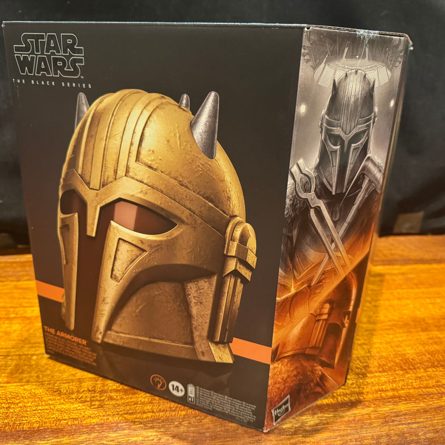 STAR WARS Black Series ARMORER Electronic Helmet