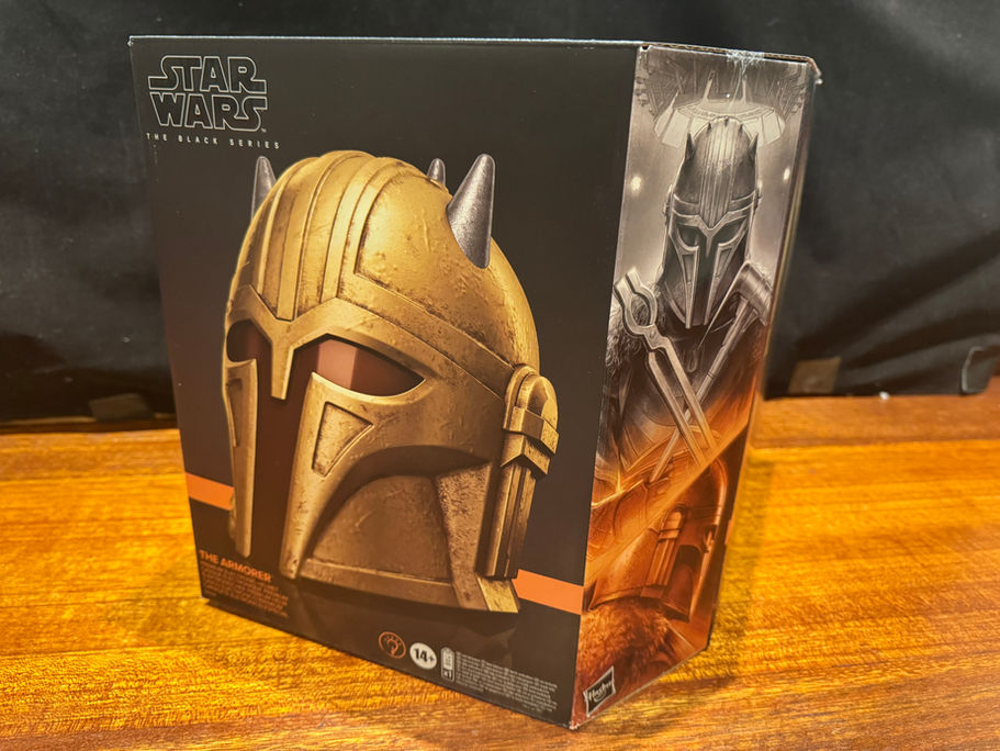 STAR WARS Black Series ARMORER Electronic Helmet