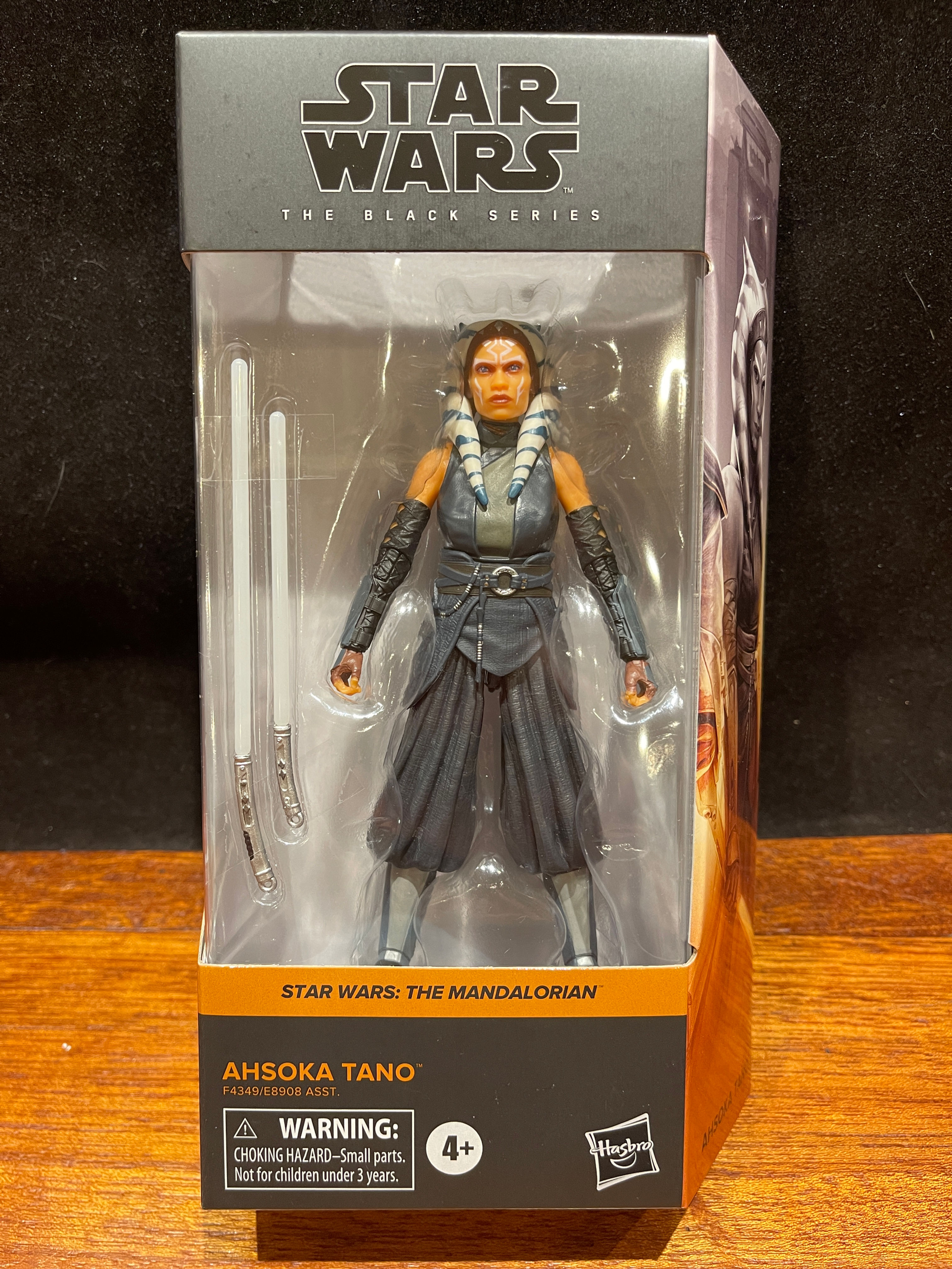 Ahsoka Tano The Mandalorian Action Figure
