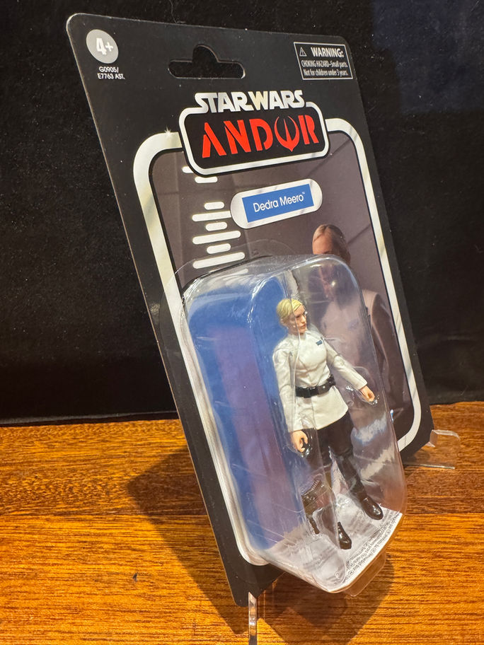STAR WARS Vintage Collection DEDRA MEERO VC346 3.75" Action Figure