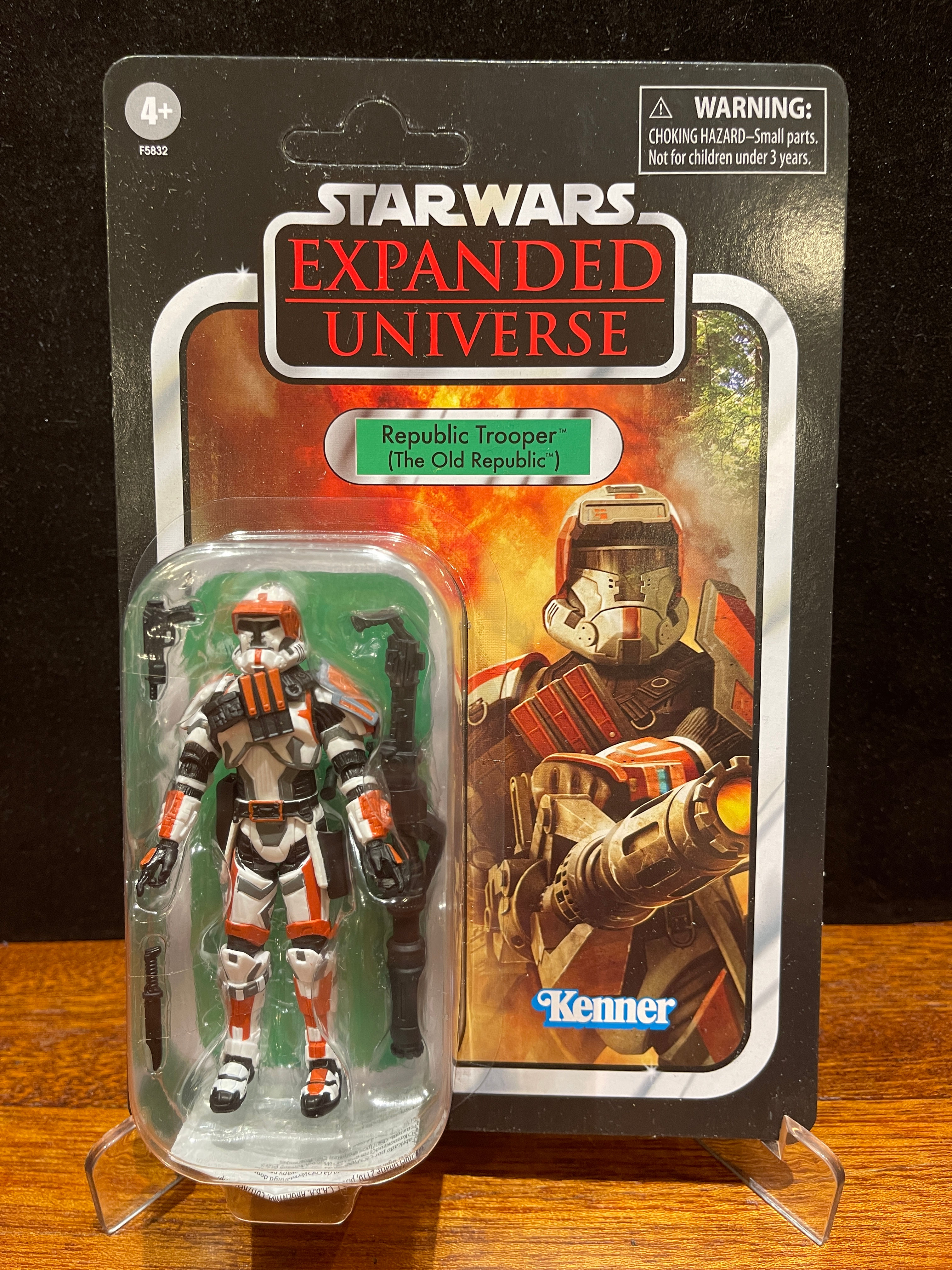 Star Wars Vintage Collection REPUBLIC TROOPER VC113 3.75" Action Figure