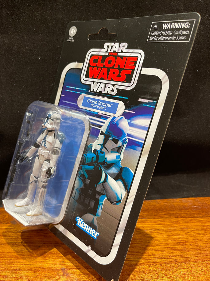 Star Wars Vintage Collection CLONE TROOPER (501st LEGION) VC240 3.75" Figure