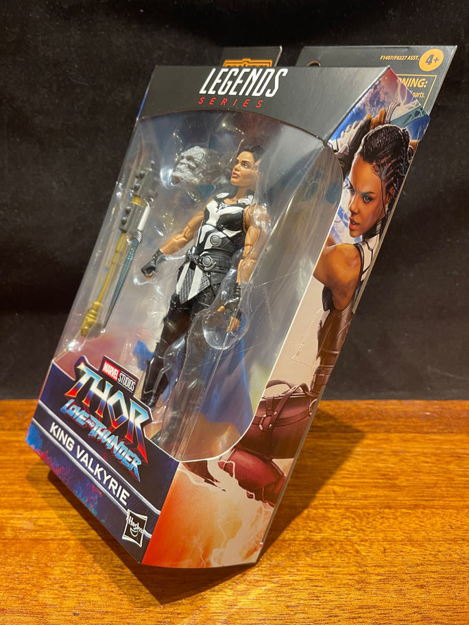 King Valkyrie Marvel Legends action figure