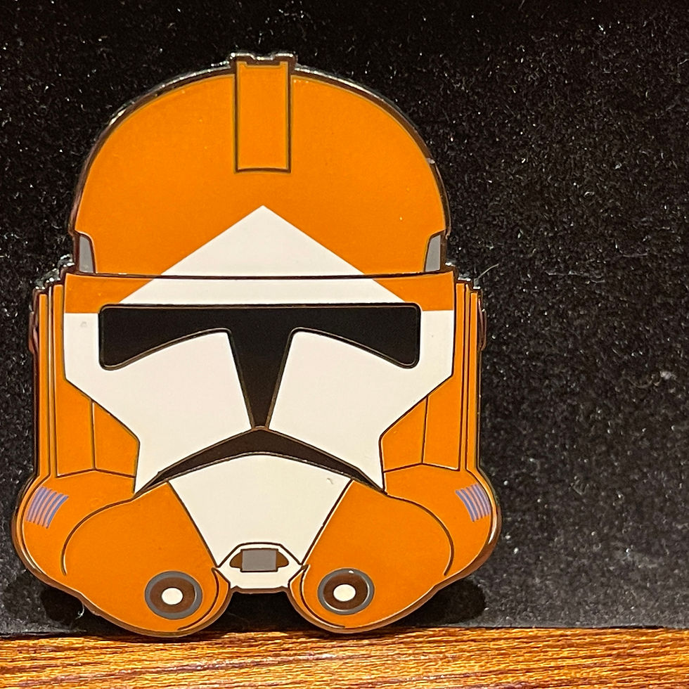 Miniature : Orange Clone Trooper helmet pin