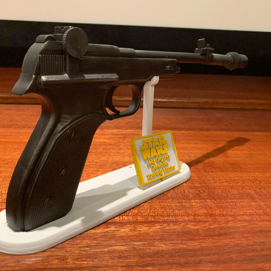 Star Wars PRINCESS LEIA Defender Sporting BLASTER Prop Replica