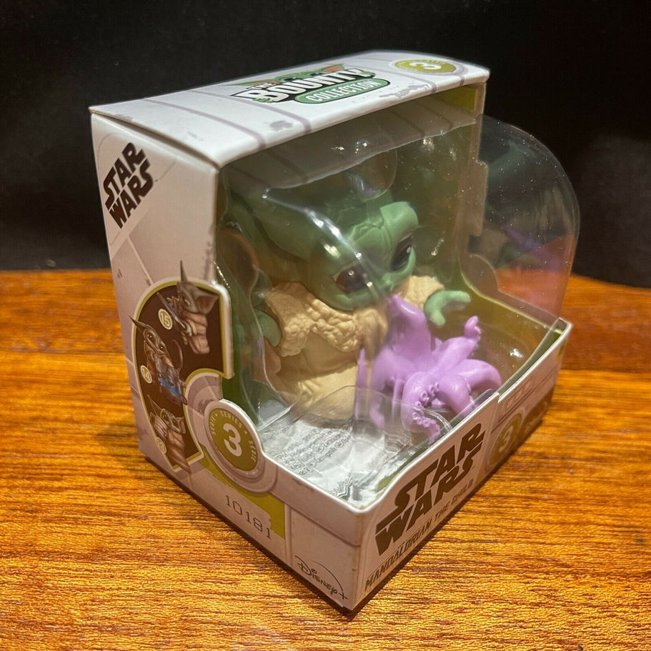 Grogu collectible figure in box