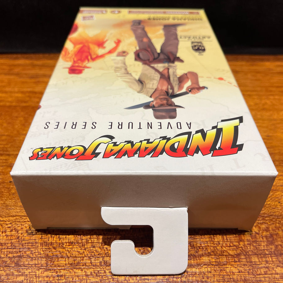 Indiana Jones Adventure Series action figure box