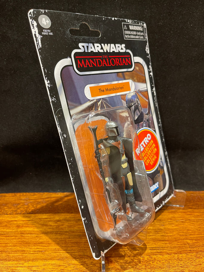 Star Wars RETRO Collection MANDALORIAN 3.75" Action Figure