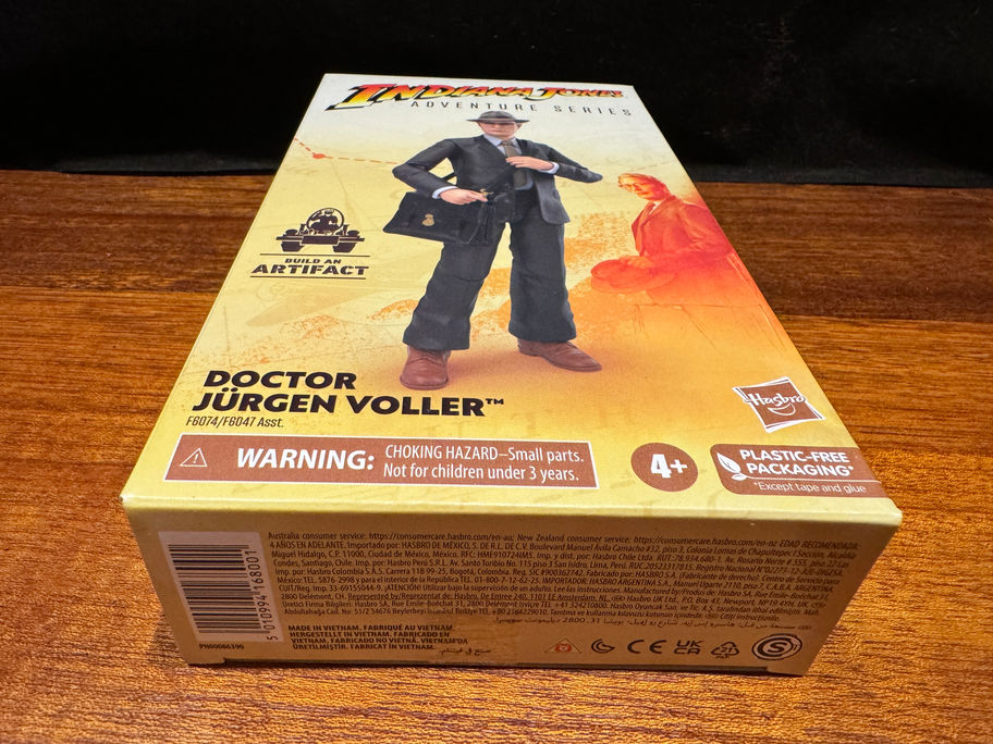 INDIANA JONES Adventure Series Doctor Jürgen Voller 6" Action Figure