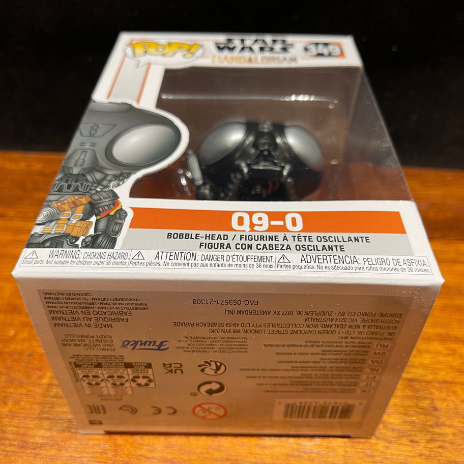 Q9-0 Star Wars Funko Pop vinyl figure