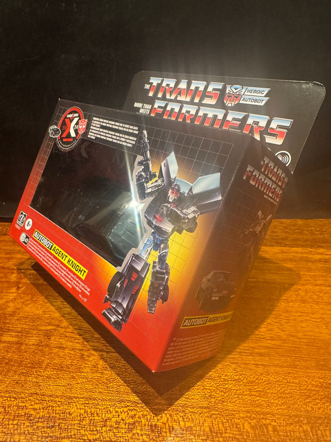 TRANSFORMERS KNIGHT RIDER Collaborative Autobot Agent Knight