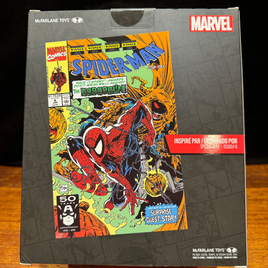 McFarlane Toys SPIDER-MAN #6 Comic Cover Posed Figure