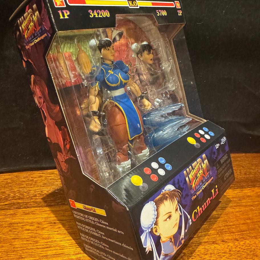 JADA TOYS Ultra Street Fighter II CHUN-LI  6" Action Figure