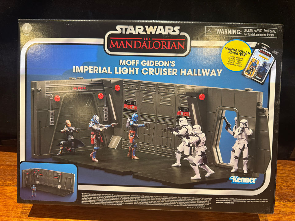 STAR WARS Vintage Collection MOFF GIDEON'S IMPERIAL LIGHT CRUISER HALLWAY