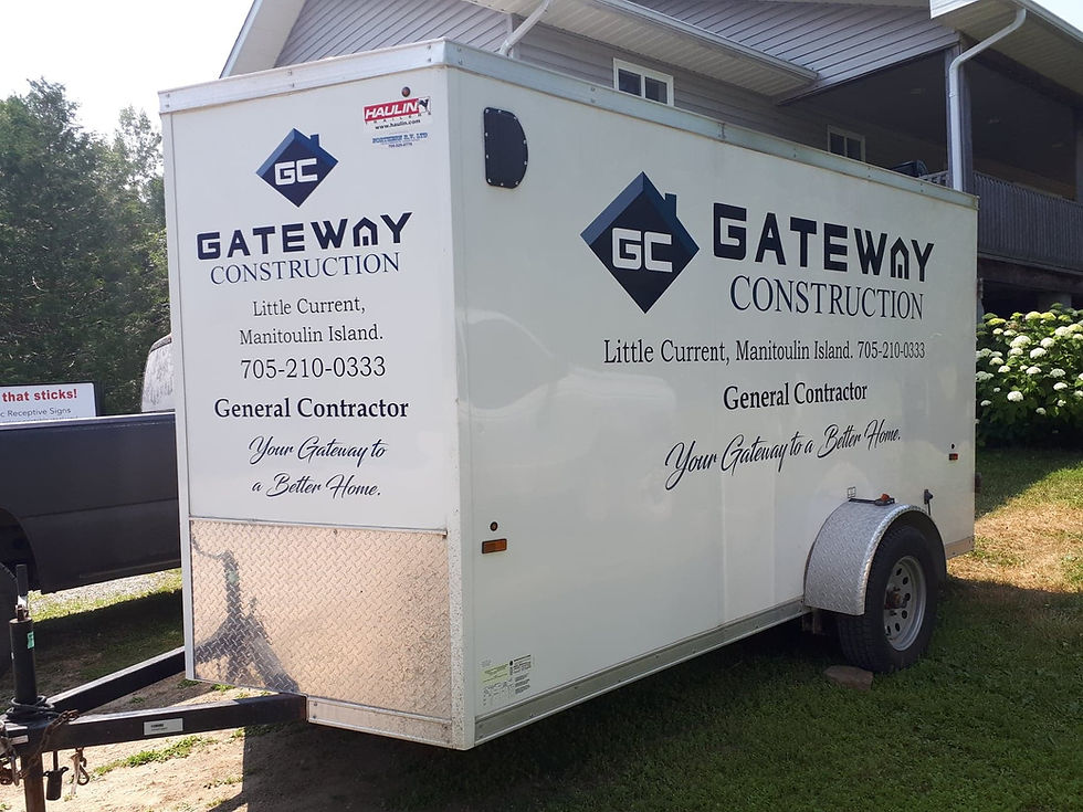 Gateway Construction - lettering on trai