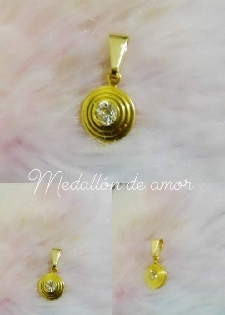 Medallón de amor
