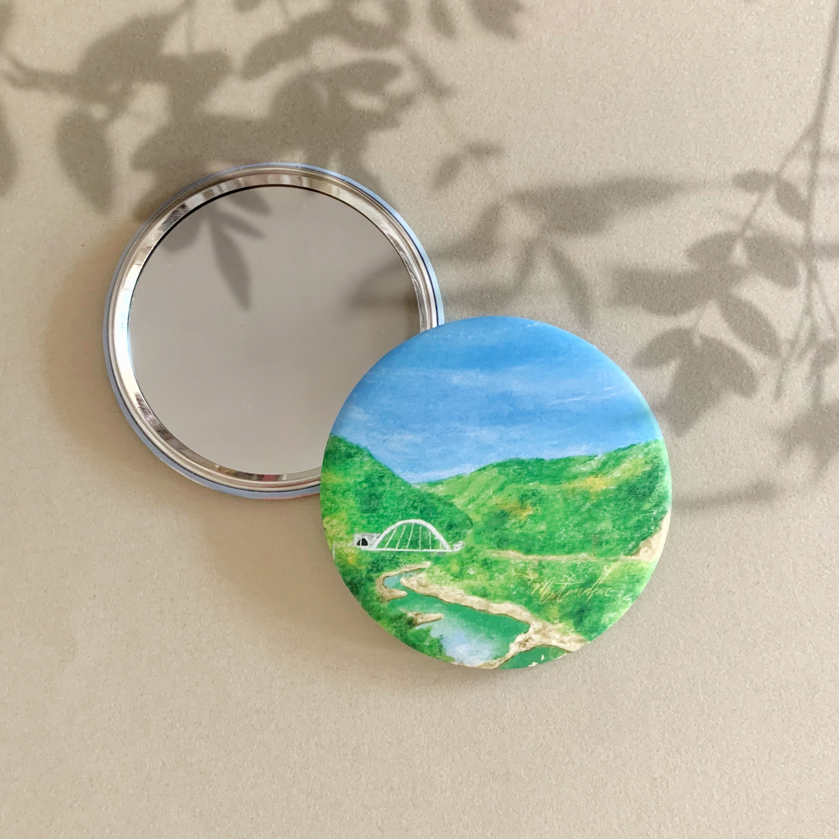台灣猴硐貓村 小圓鏡 連布袋 燙金刻名 Houtong Cat Village Pocket Mirror with bag