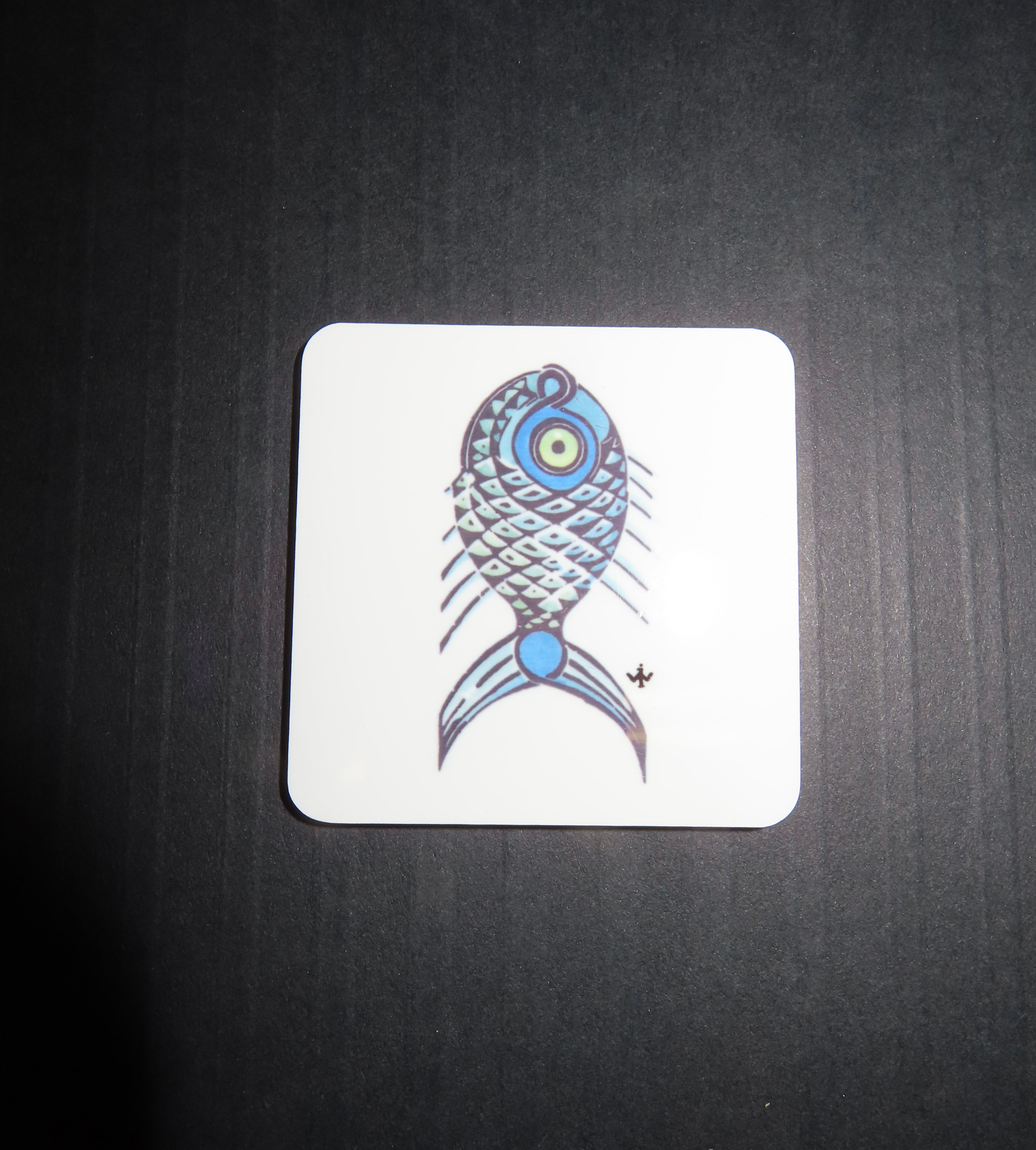 Vertical Fish Magnet