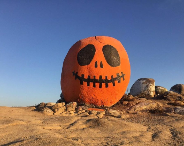 Pumpkin rock