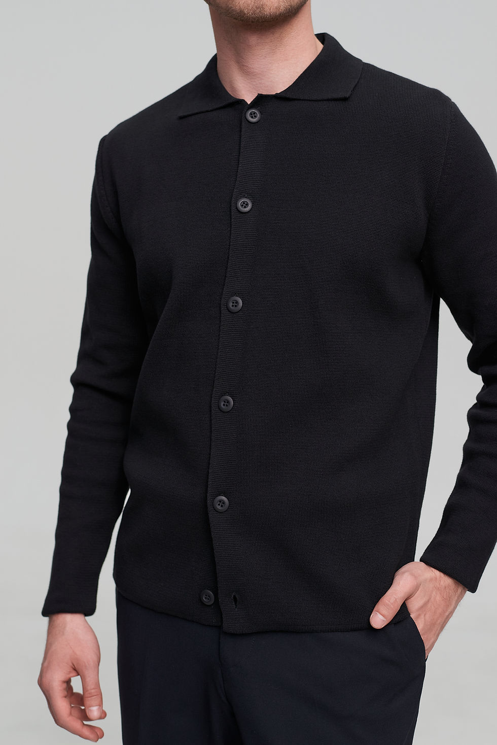 Прев'ю: Кардиган чорний