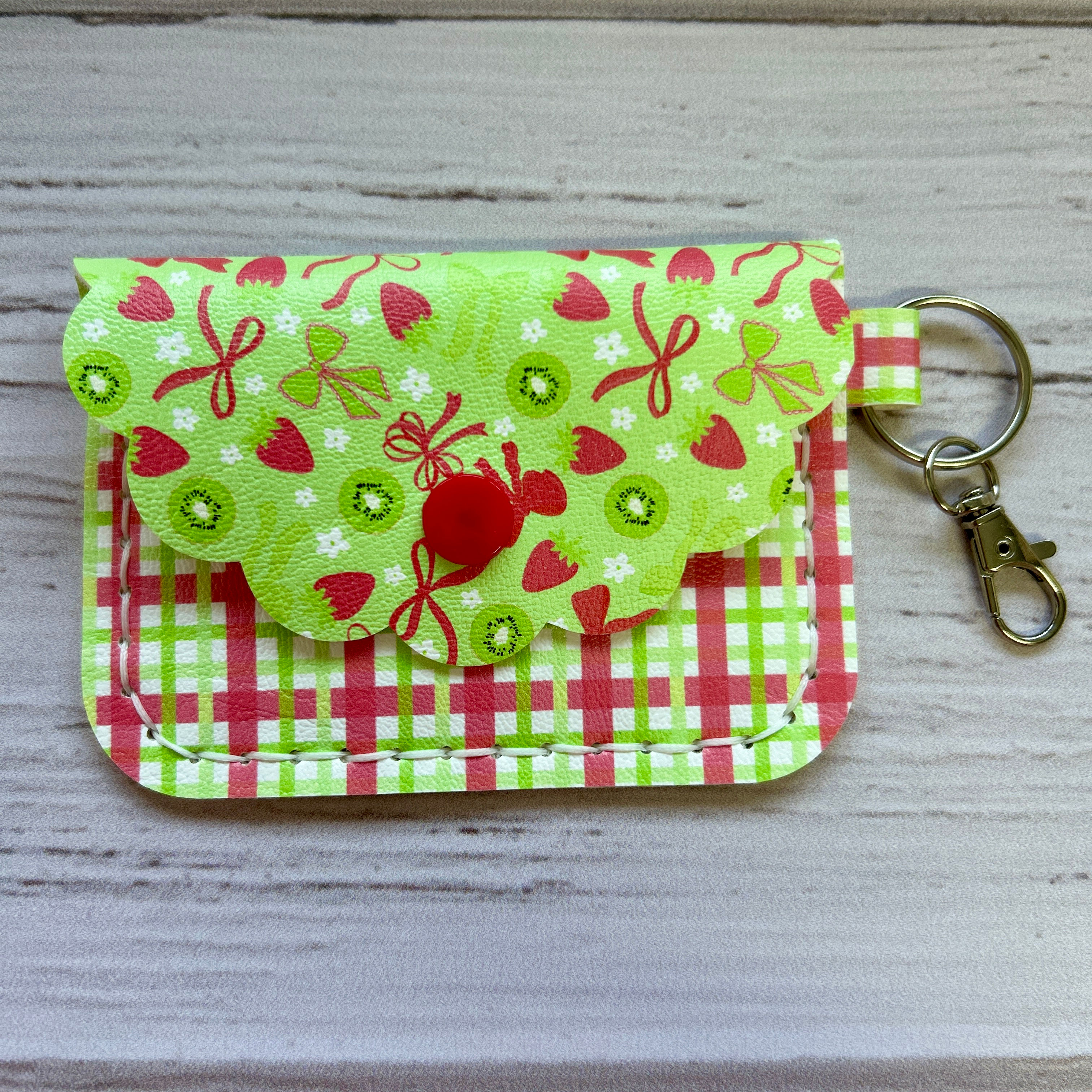 Faux Leather Card & Coin Purse - Red & Green Kiwis & Bows