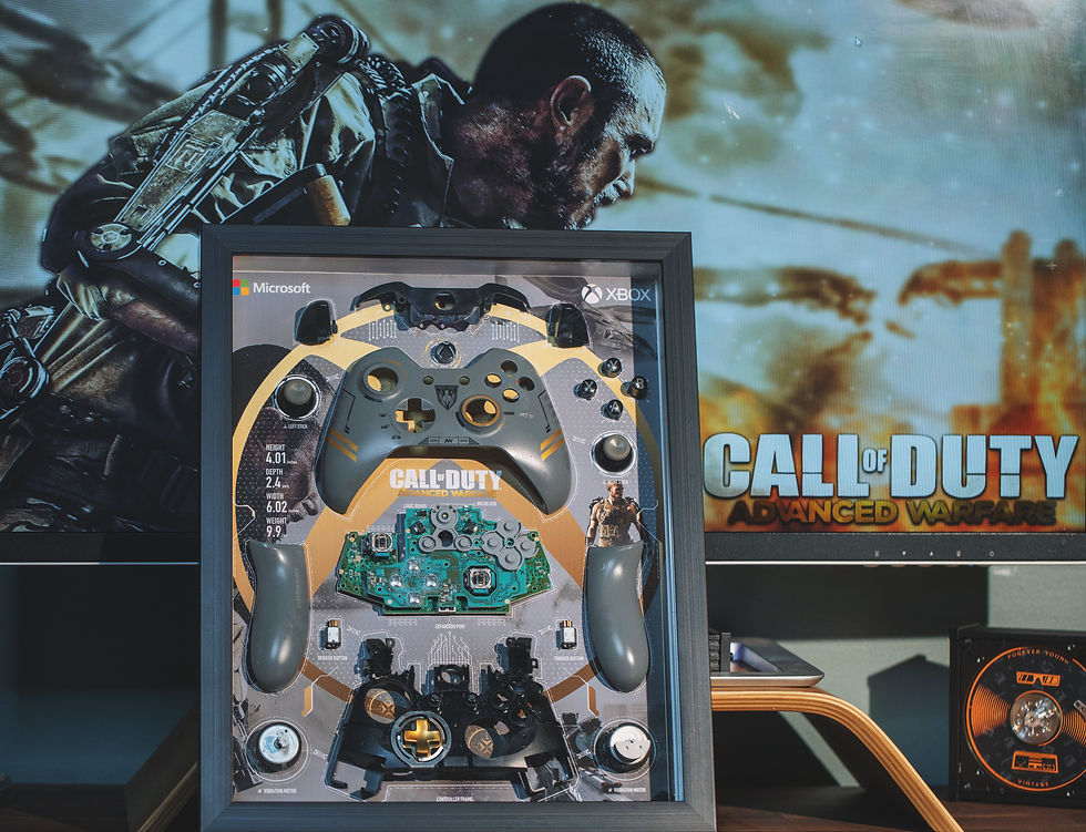 Miniature : Disassembled XBox Call of Duty: Advanced Warfare Frame Art, Limited Edition