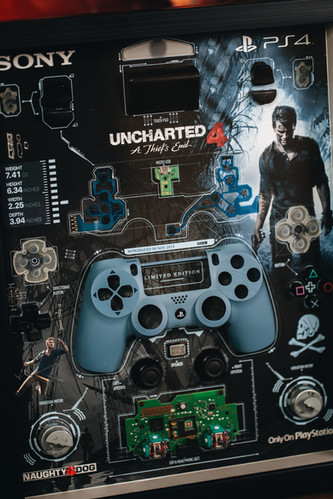 PlayStation®4 アンチャーテッド リミテッドエディション｣と PS4