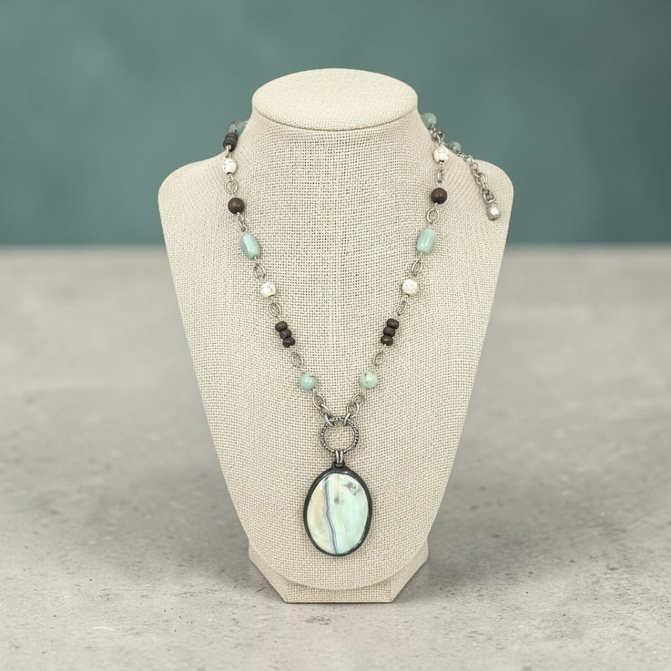 Thumbnail: Aqua Terra Agate Pendant Necklace 