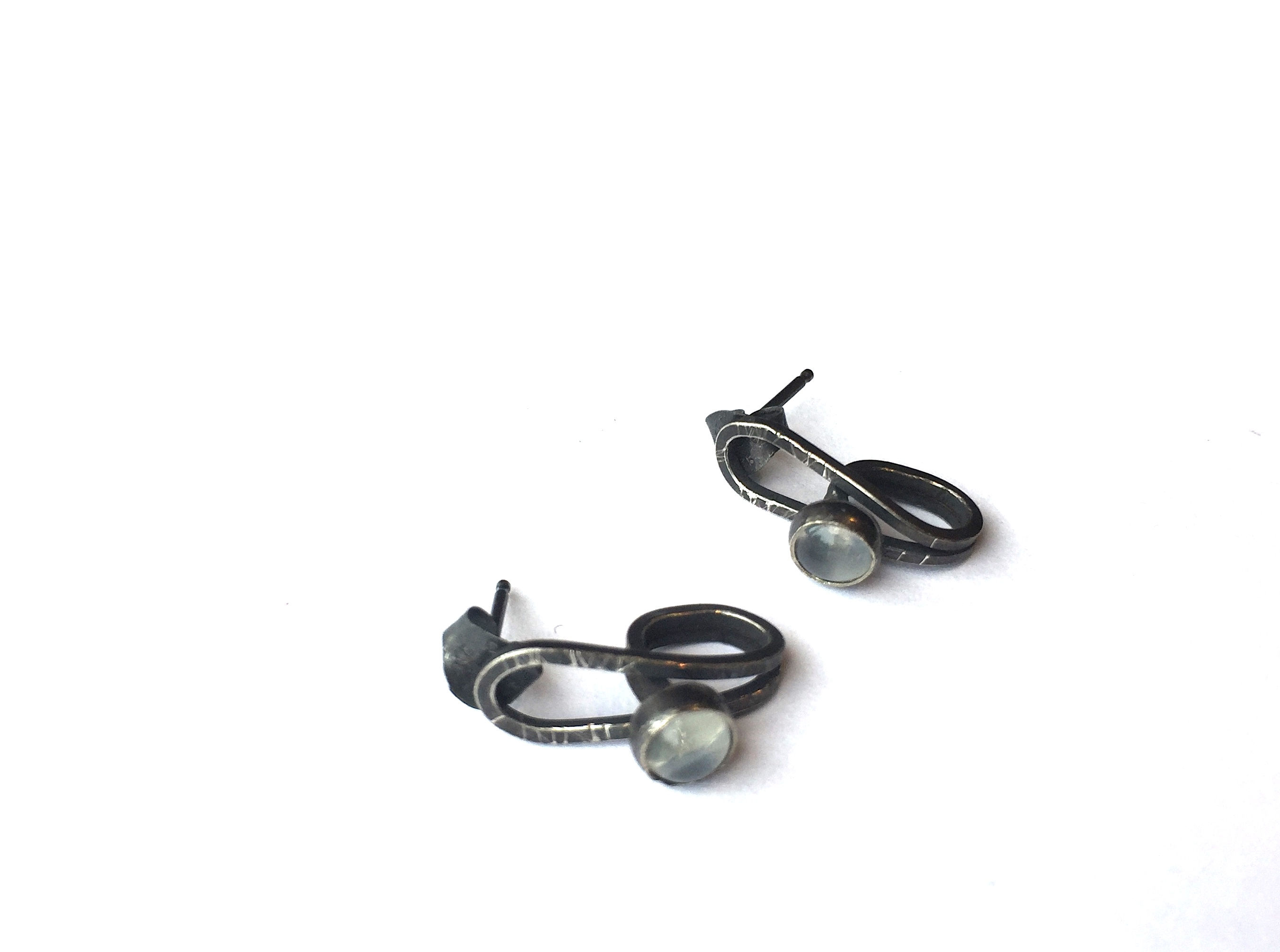 Form earrings (Small)