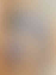 Meet Chloe - Artkive Artist to Watch