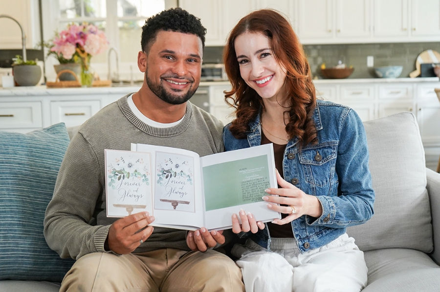 Your wedding cards shouldn't be relegated to the back of a closet. They should be celebrated on full display. Choose from one of these amazing DIY ideas, or let Cardkive be your wedding cards' solution.