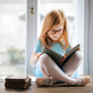 Enjoy Artkive's ultimate list of popular children's literature and fun books for teens to read this summer!