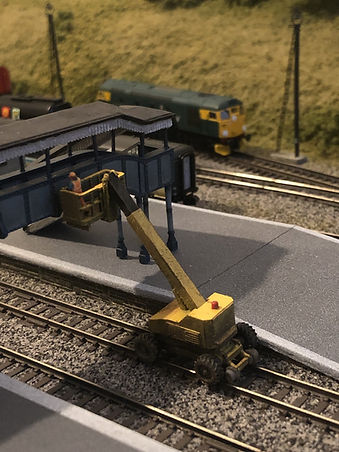 Model Rail Cherry Picker.jpg