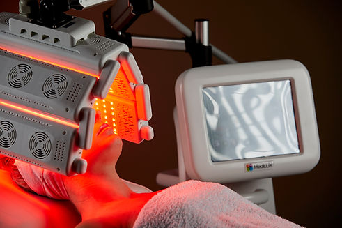 MediLUX_treatment_red_light_02.jpg