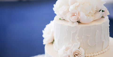 Wedding cake frosting