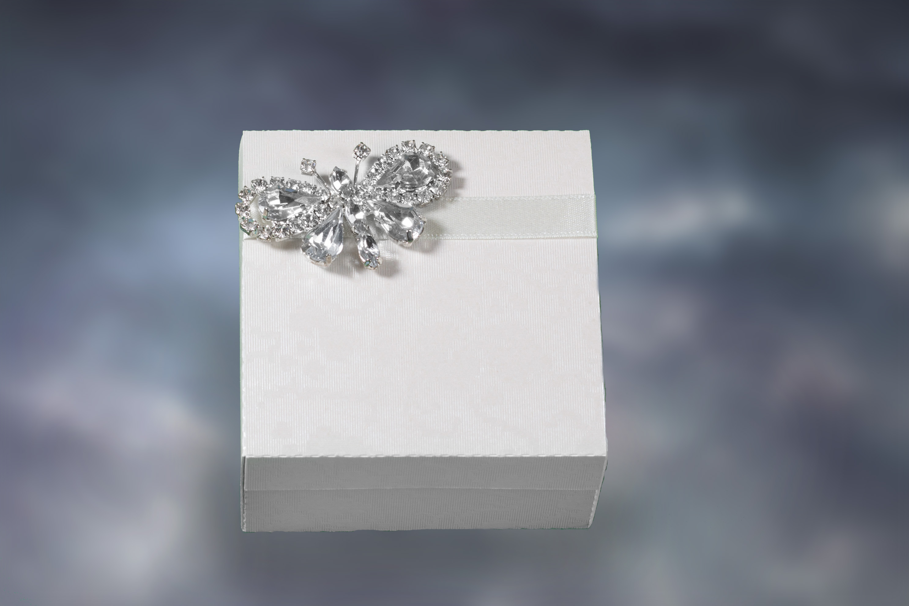 Juliette Favour Box