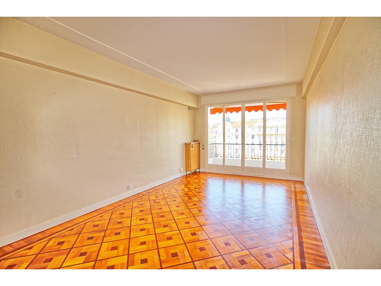 3 Pièces Place Mozart Nice aginvest