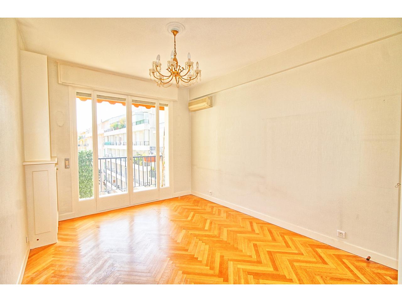 3 Pièces Place Mozart Nice aginvest