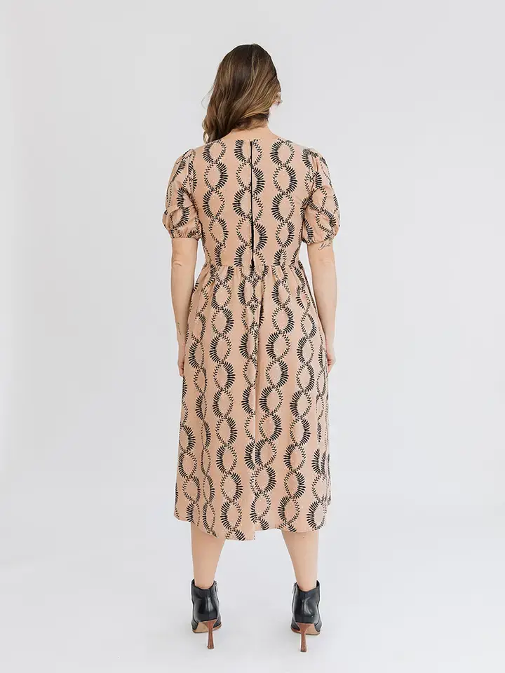 Thumbnail: Sydney Midi Dress - Vine
