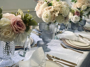 Tips for Shopping Luxury Event Decor Online: Your Guide to Online Luxury Decor Shopping