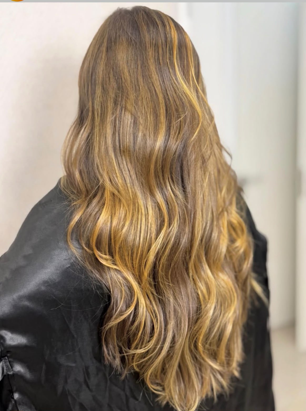 mechas-morena-iluminada.jpg