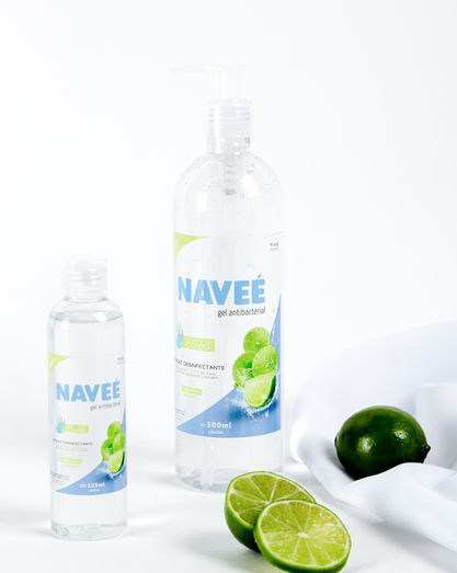 Gel antibacterial con 70% alcohol, con aroma limón, sin sensación pegajosa y sin resecar la piel. Elimina hasta 99.99% de virus y bacterias