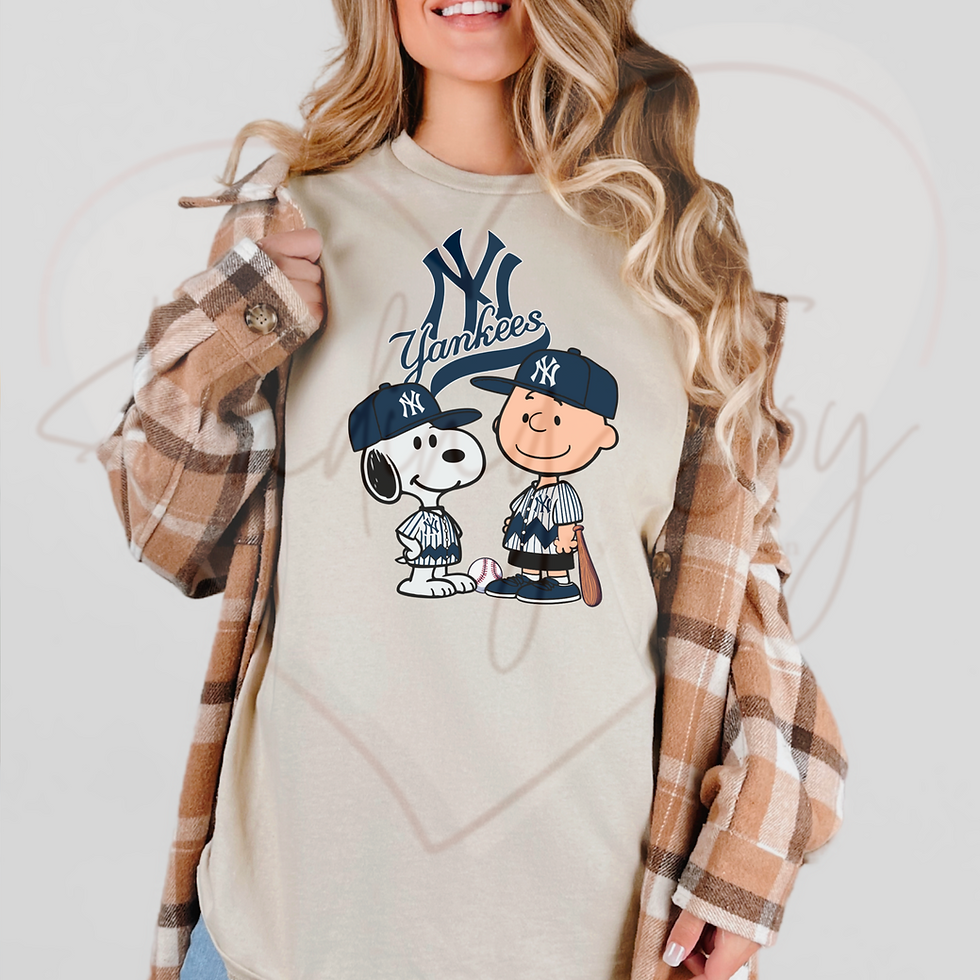 Thumbnail: New York Yankees Baseball Snoopy and Charlie Brown Tee