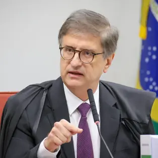 PGR PEDE ANULAÇÃO DE INVESTIGAÇÃO SOBRE CONVERSAS DE MORAES E VORCARO
