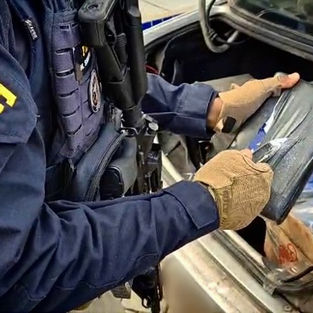 PRF APREENDE MAIS DE 14 QUILOS DE DROGAS NA BR-101 EM CRISTINÁPOLIS/SE