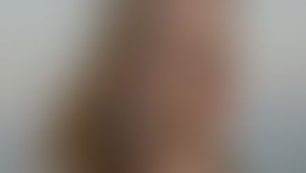 Alex Kate Captures Hearts with "Close To You"—A Stirring Blend of Classical and Contemporary Emotion