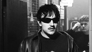 Artemas Drops a Sultry Anthem with "how could u love somebody like me?"